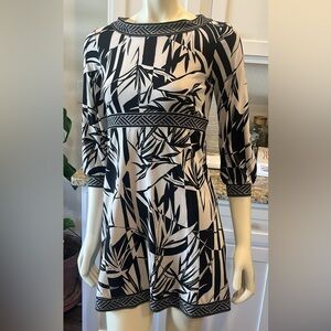 BCBG MaxAzria Elegant Patterned Dress